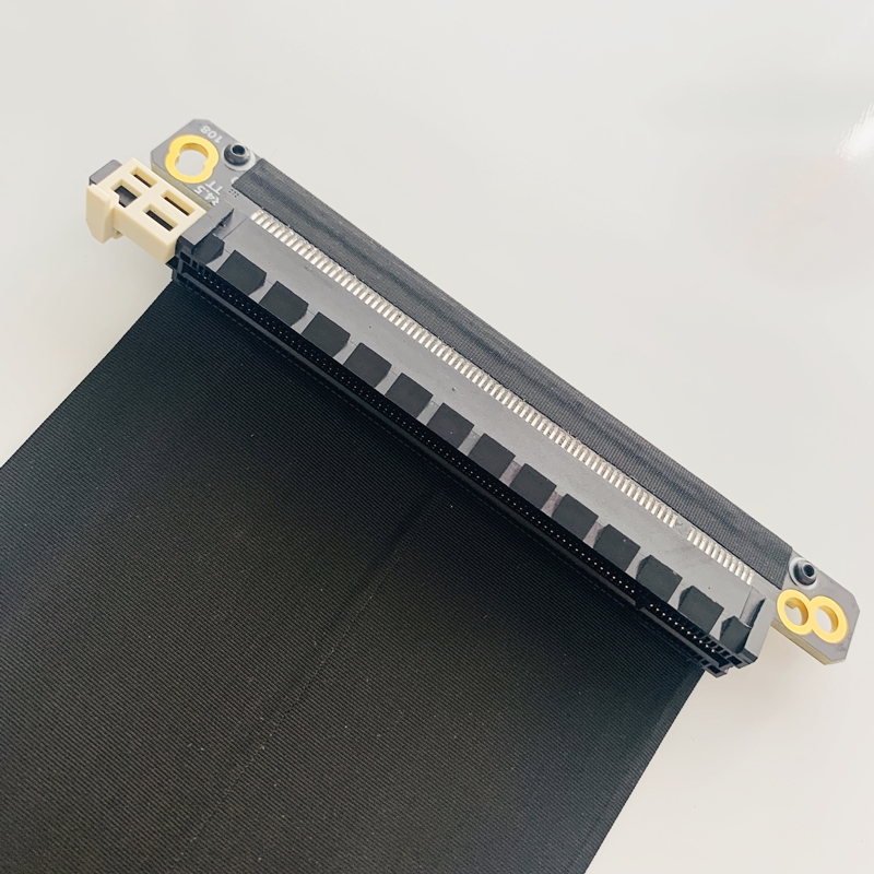 Riser Blauw Zwart Wit PCIe4.0  - Itx Case Pcie Riser 4.0 recensie en prijs